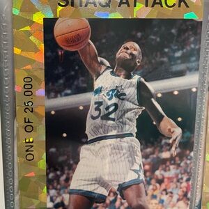 Shaq Attack Basketball Trading Card